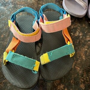 Toddler girl Teva Sandals